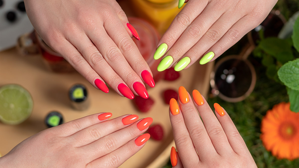 Colour Your World with Semilac Nail Colours: The Benefits of Gel Nail Polish